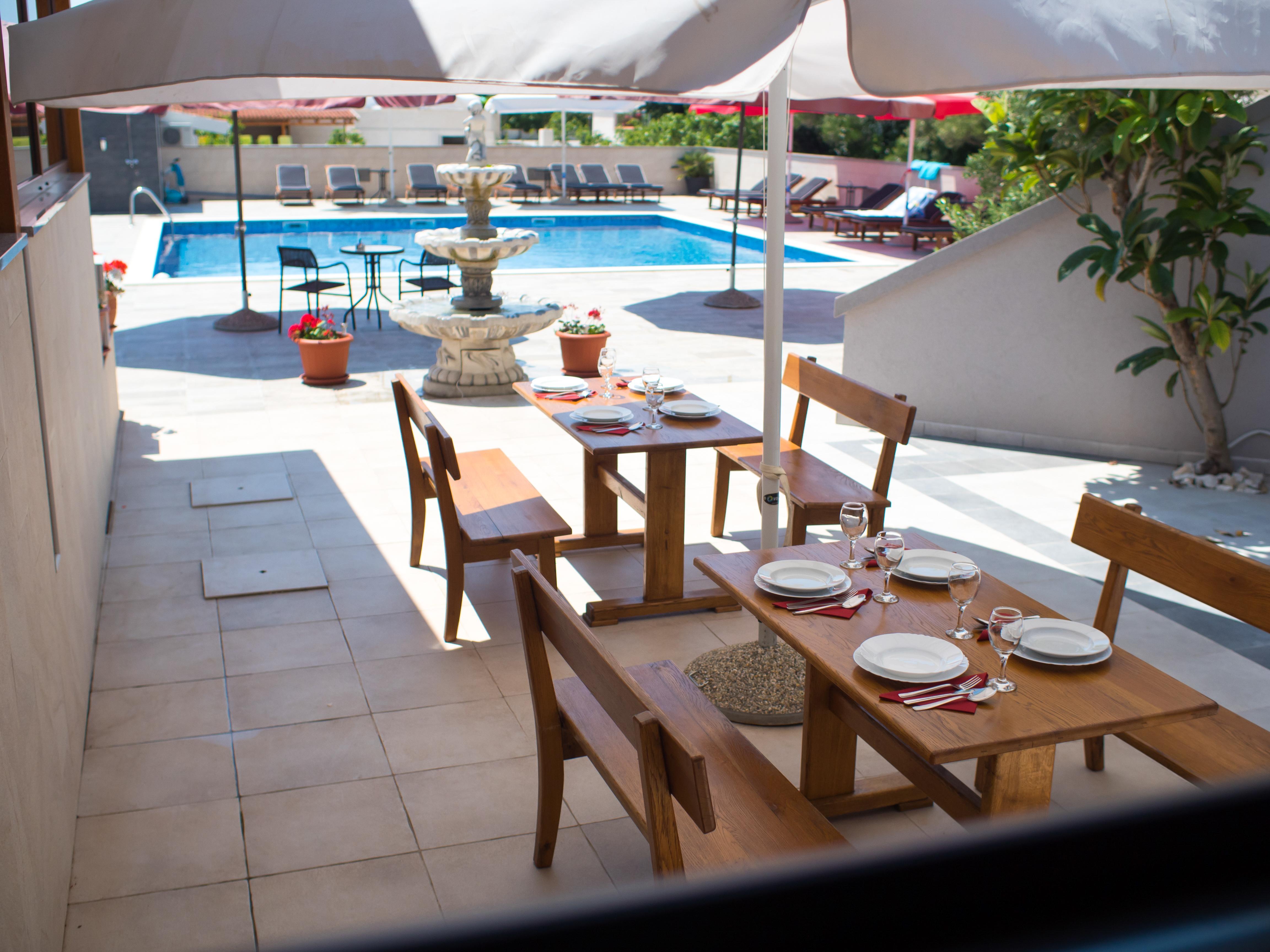 Plat Aparthotel